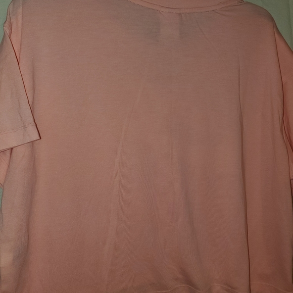 Nike Crop - Picture 2 of 3